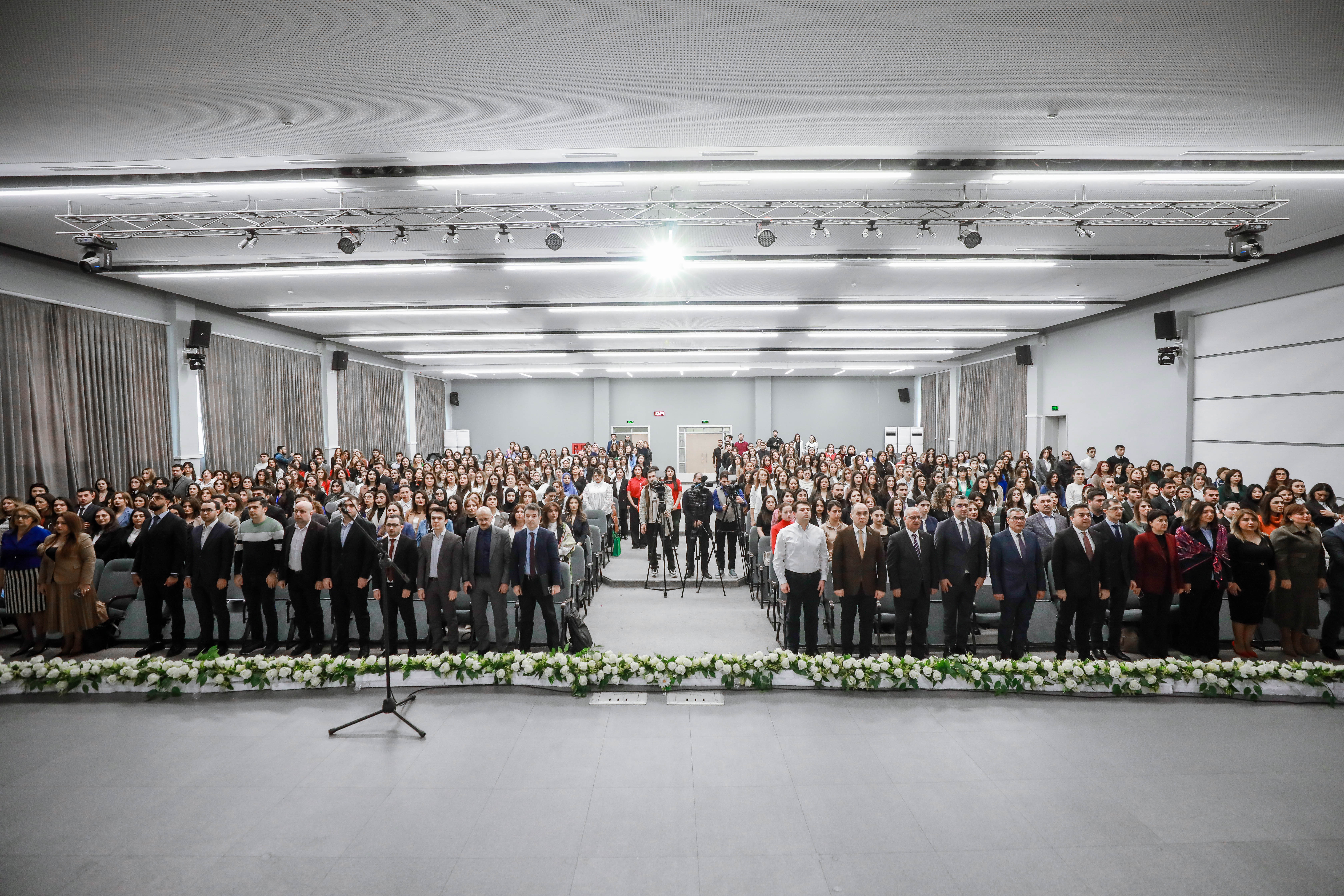Gənc müəllimlərin IV şəbəkələşmə formu keçirildi
